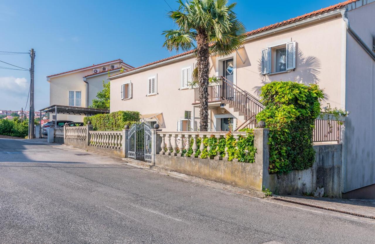 Apartments Vila Dk マリンスカ エクステリア 写真