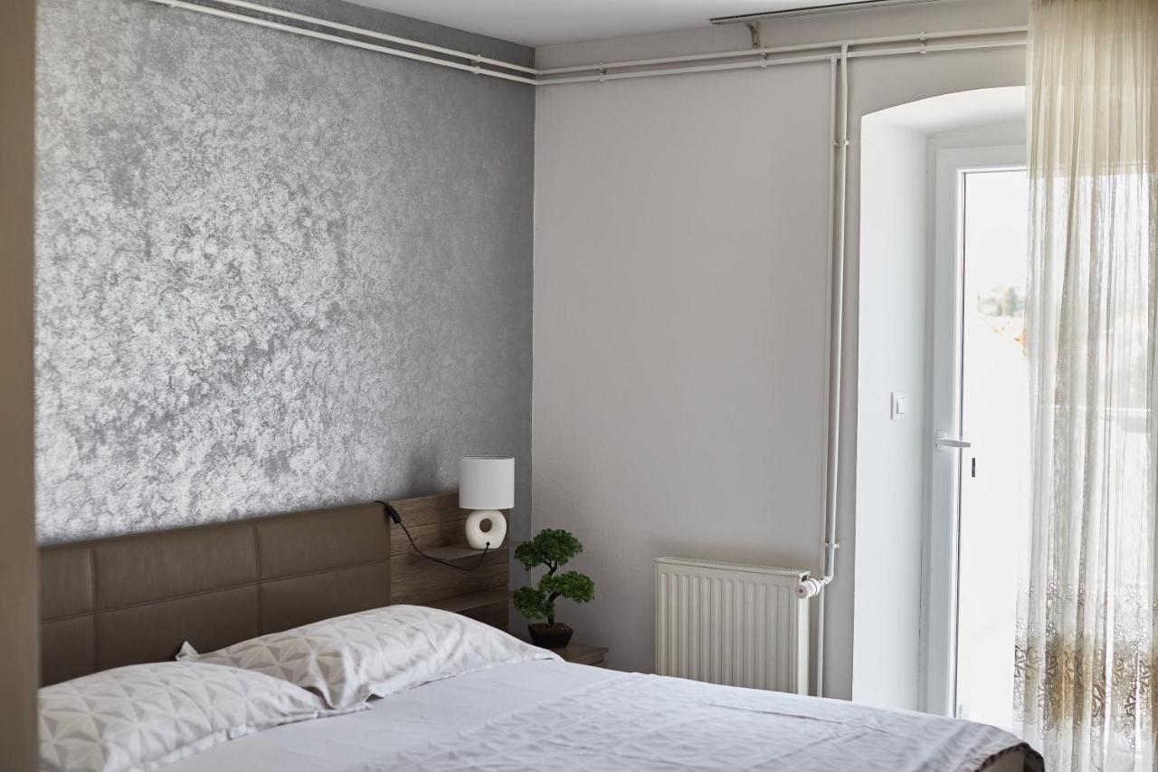 Apartments Vila Dk マリンスカ エクステリア 写真