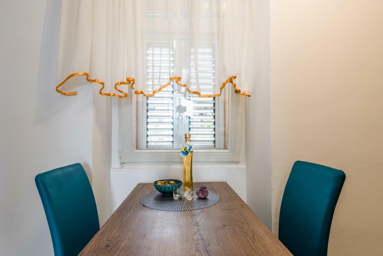 Apartments Vila Dk マリンスカ エクステリア 写真