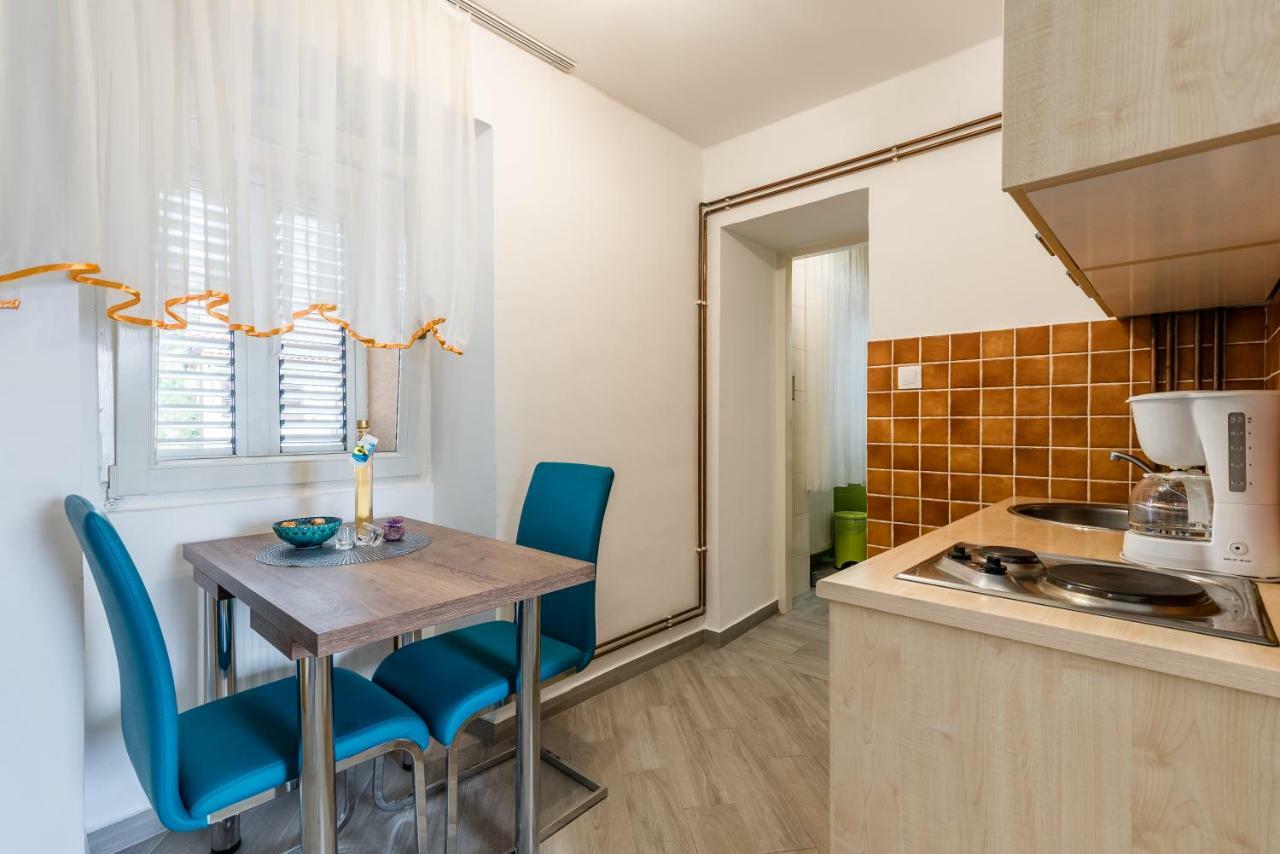 Apartments Vila Dk マリンスカ エクステリア 写真