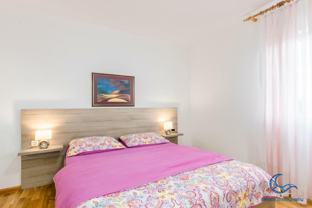 Apartments Vila Dk マリンスカ エクステリア 写真
