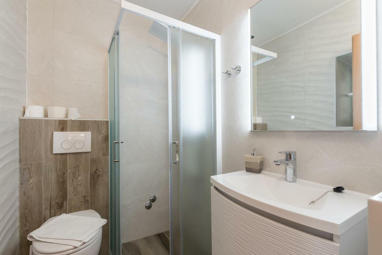 Apartments Vila Dk マリンスカ エクステリア 写真